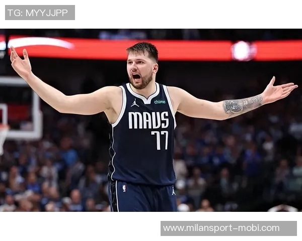 浓眉增重显实力东契奇瘦身展决心达拉斯球队伙食成焦点 浓眉增重显实力东契奇瘦身展决心达拉斯球队伙食成焦点